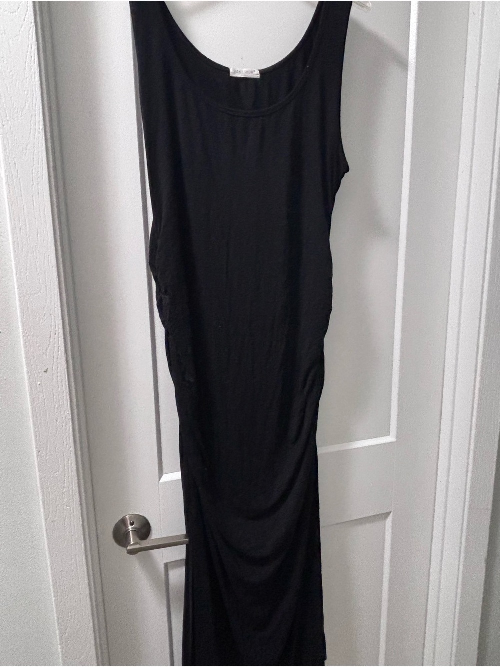Women's Black Sleeveless Maxi Dress - Sleek Everyday Staple